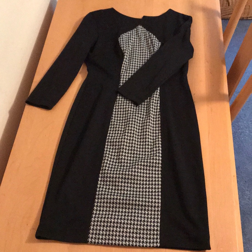 Quarter length zip up dress